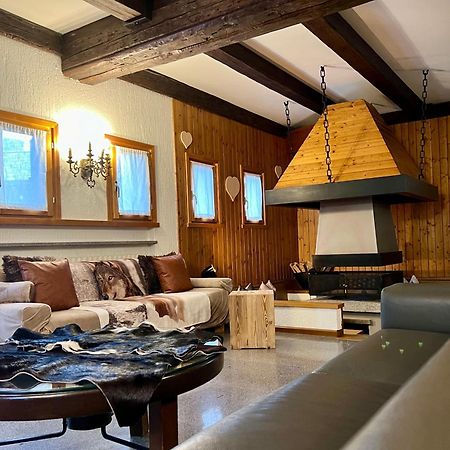 Chalet Bormio Terme Bagian luar foto